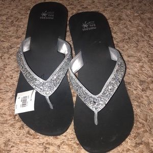 Montego bay wedge flip flops